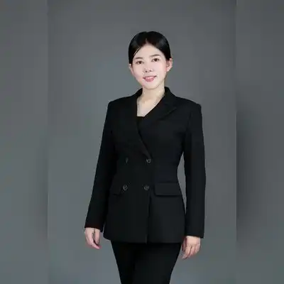 秦明霞
